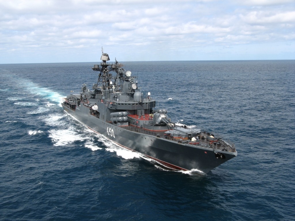 Море песней зовет корабли