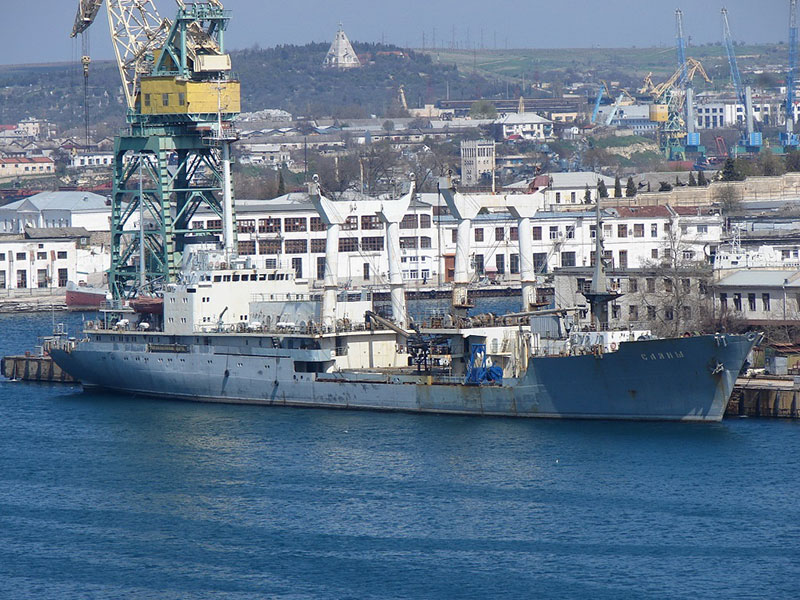 Севморзавод отремонтирует спасательное судно «Саяны» Черноморского флота