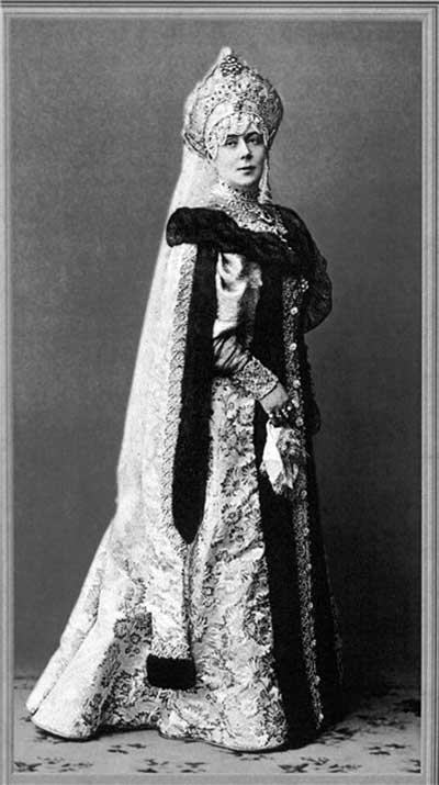 Капитолина Николаевна Макарова на костюмированном балу в Зимнем Дворце 11 февраля 1903 г.