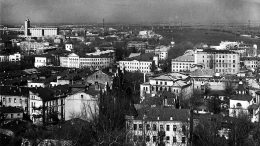 Вид на Подол с Андреевского спуска. Март 1970 г.