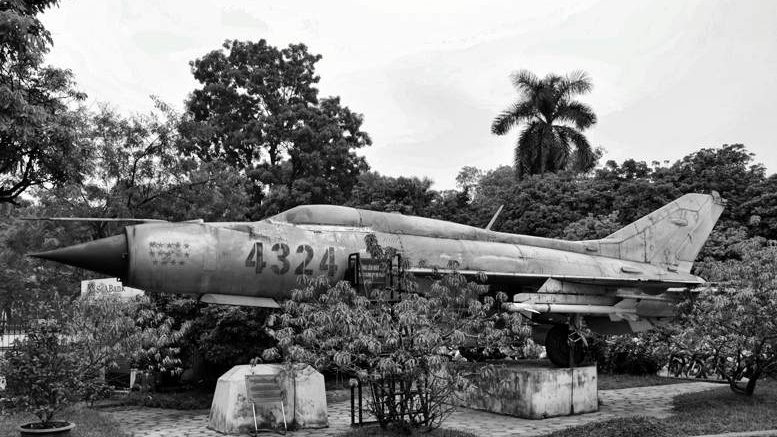 В джунглях северного Вьетнама нашли тело советского летчика, пропавшего почти полвека назад