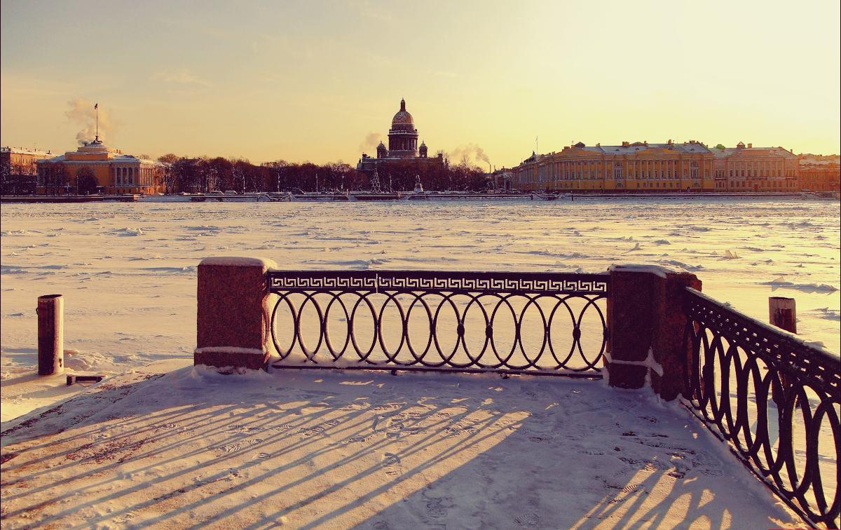 Город на Неве