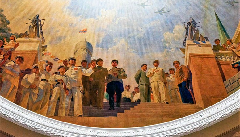 Таллиннский Центр русской культуры. Бывший Дом офицеров флота. ﻿