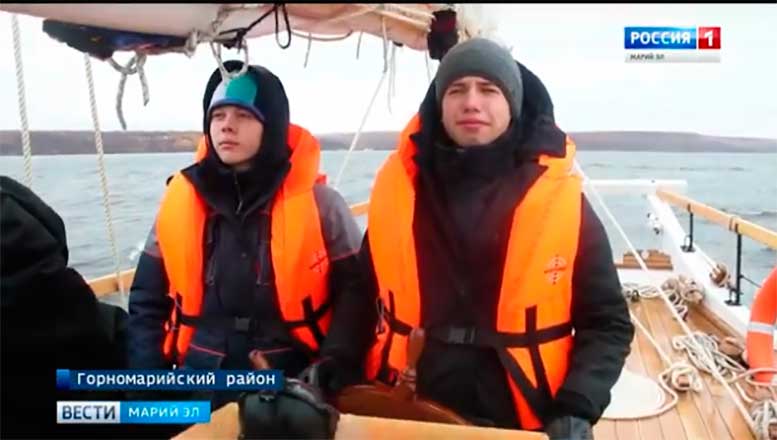 В Козьмодемьянске побывало уникальное детское учебное судно