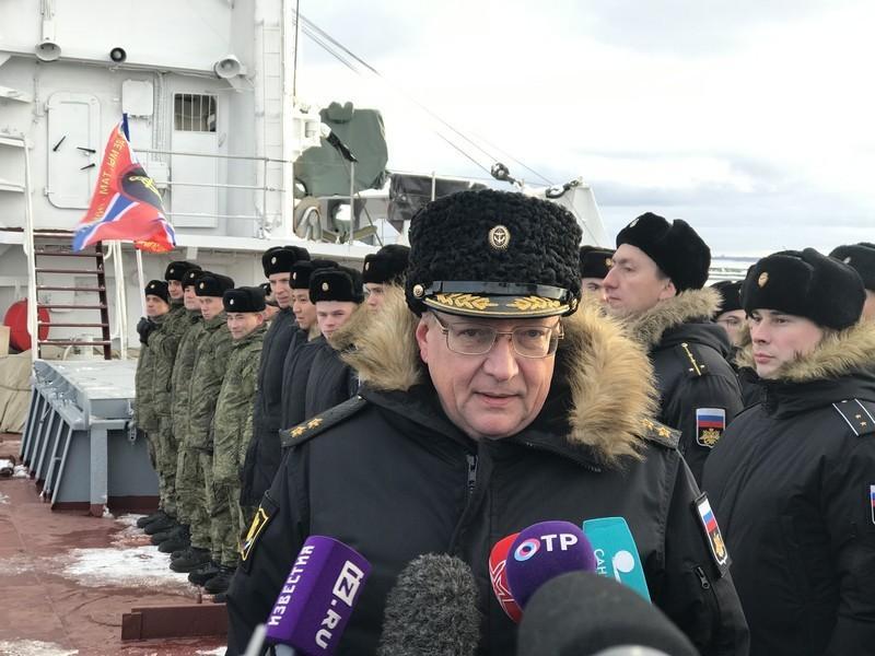 Военно-Морской Флот начал масштабную кругосветную экспедицию.