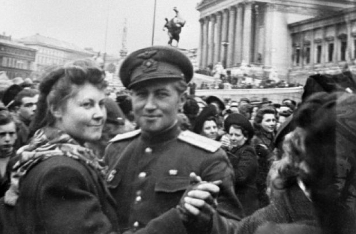 Встречали как освободителей