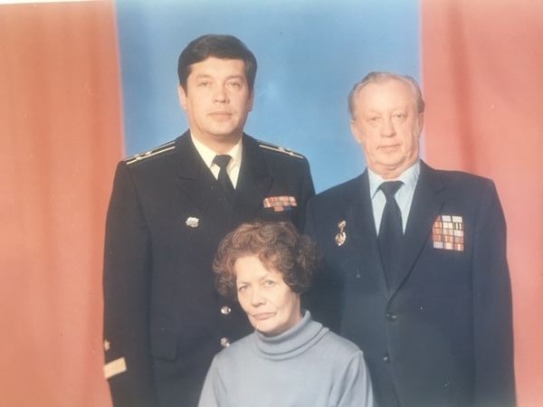 Живём, да помним
