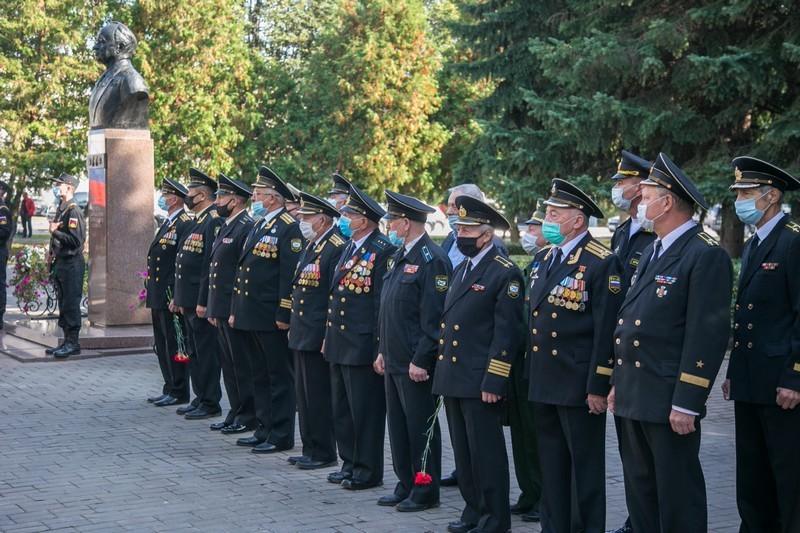 Памяти флотоводца