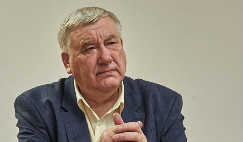 Песенные крылья русского поэта