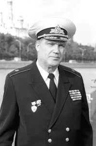 Контр-адмирал Сергей Зуенко.