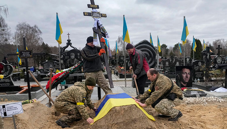Справедливая Военная Операция или Возвращение украденного