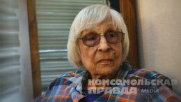 Юнна Мориц всегда поддерживала наших воинов и словом и делом.