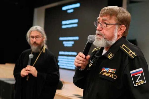 Институт стран СНГ в Севастополе обратился к командующему Черноморским флотом с просьбой о содействии в проведении памятных мероприятий