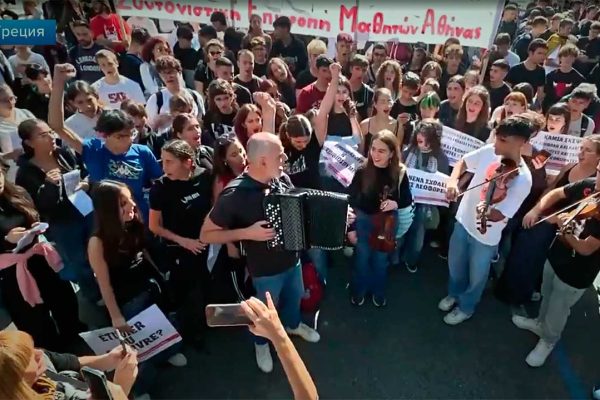 Европа в огне: от Афин до Берлина — как «поколение аренды» и «жёлтые жилеты» снова вывели континент на улицы